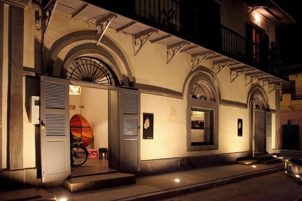 Siki Hotel Saint-Louis Εξωτερικό φωτογραφία