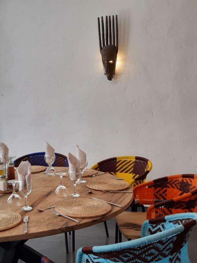 Siki Hotel Saint-Louis Εξωτερικό φωτογραφία